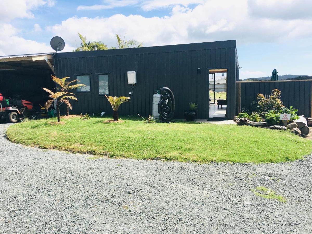 The Camel at Araiawa Raio Lodge Pukenui Bagian luar foto